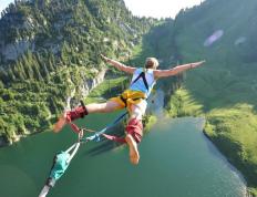 世俱杯决赛-拉亚的节奏魔法，新西兰如何在巴黎上演无声制霸