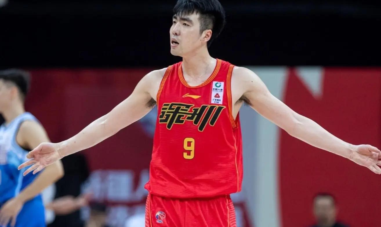 世俱杯赛程-四川男篮外援合砍高分，球队雄心勃发