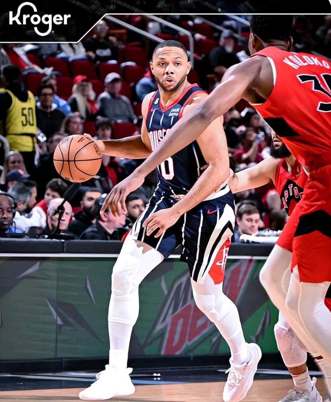 世俱杯-猛龙击败骑士,范弗利特发挥神勇的简单介绍