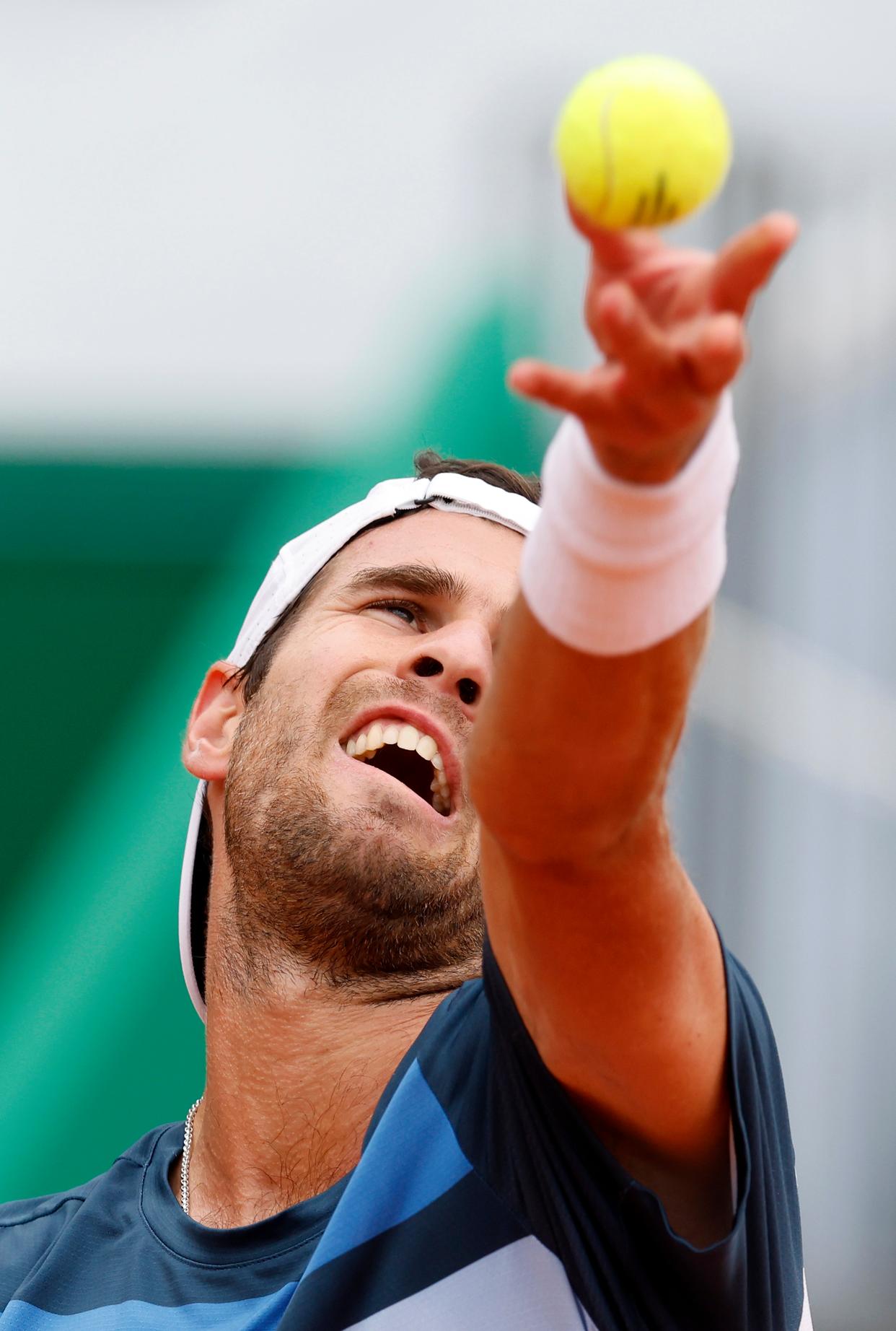 世俱杯赛程-包含西班牙网球队鏖战德国网球队，梅德韦杰夫绝境逆转的词条