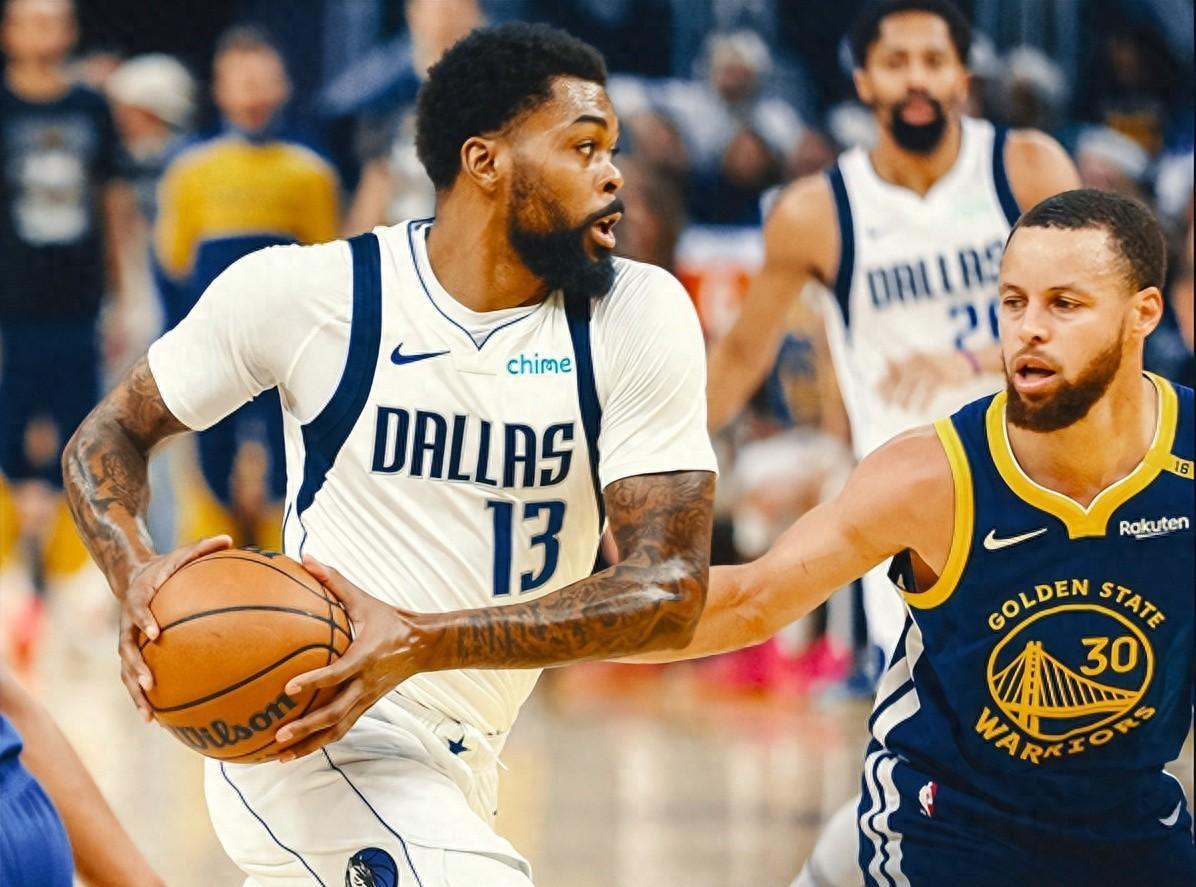 世俱杯分组-勇士大胜湖人，库里狂砍30分