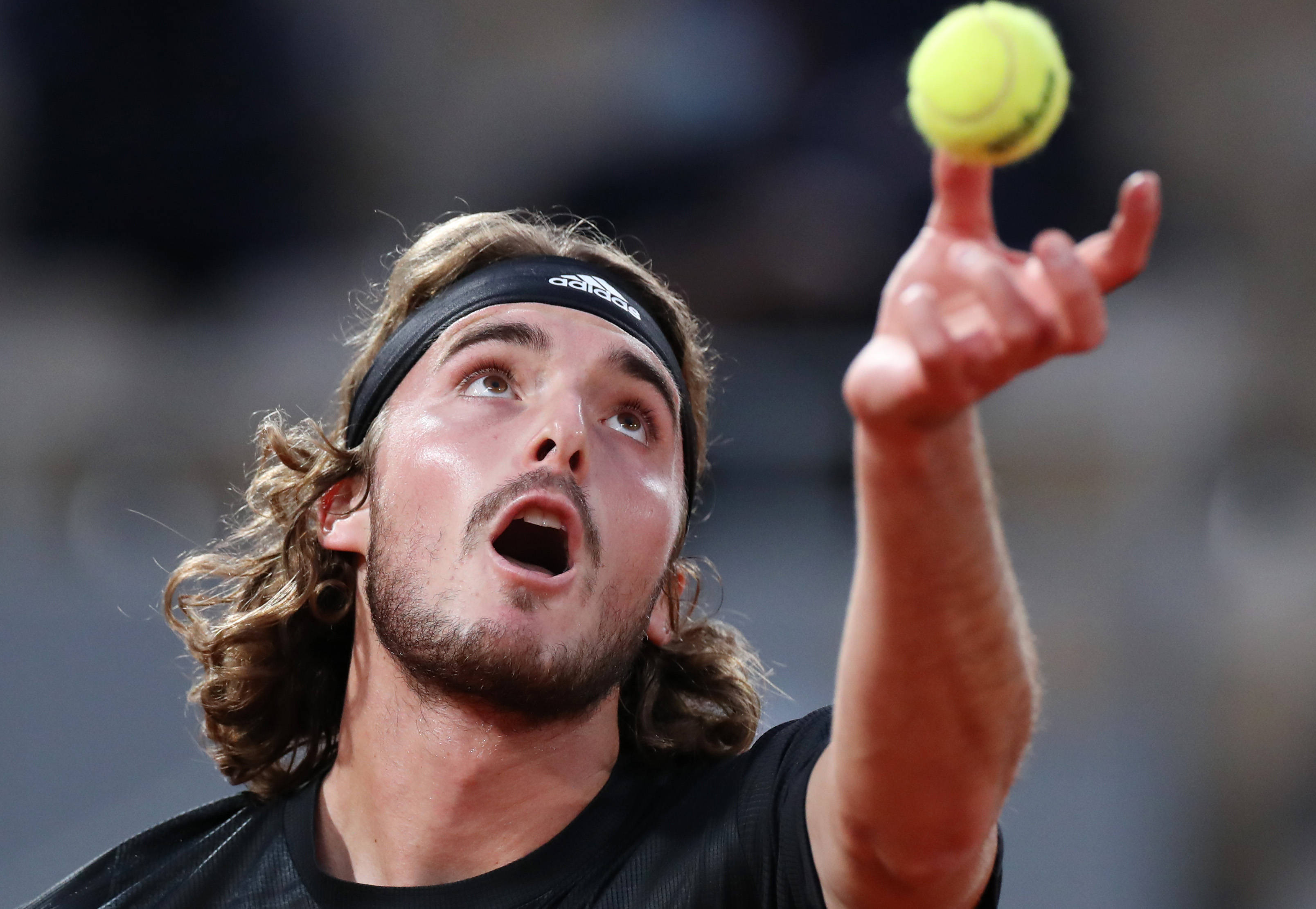 世俱杯分组-关于日本网球队逆转欧洲网球队,西西帕斯爆发神勇的信息