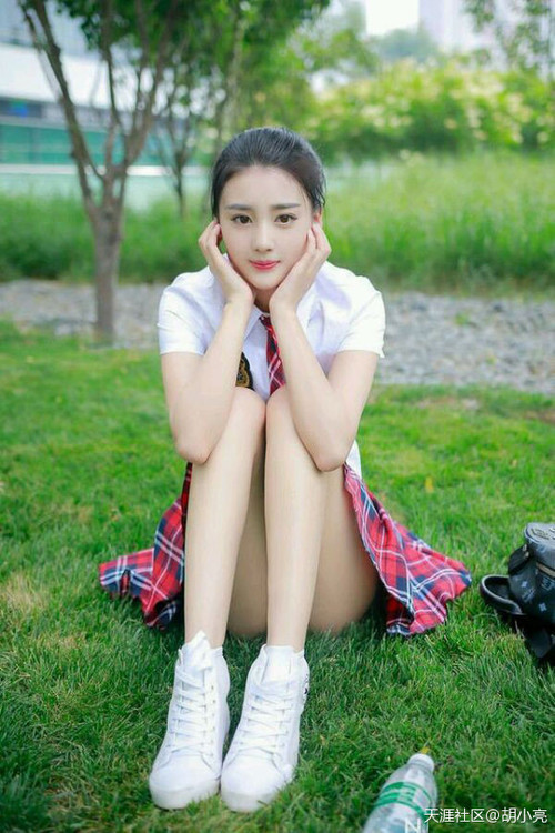 世俱杯时间-横跨大洋的红绿交响曲,从凯尔特人的团队铁壁到布伦森的个人神迹