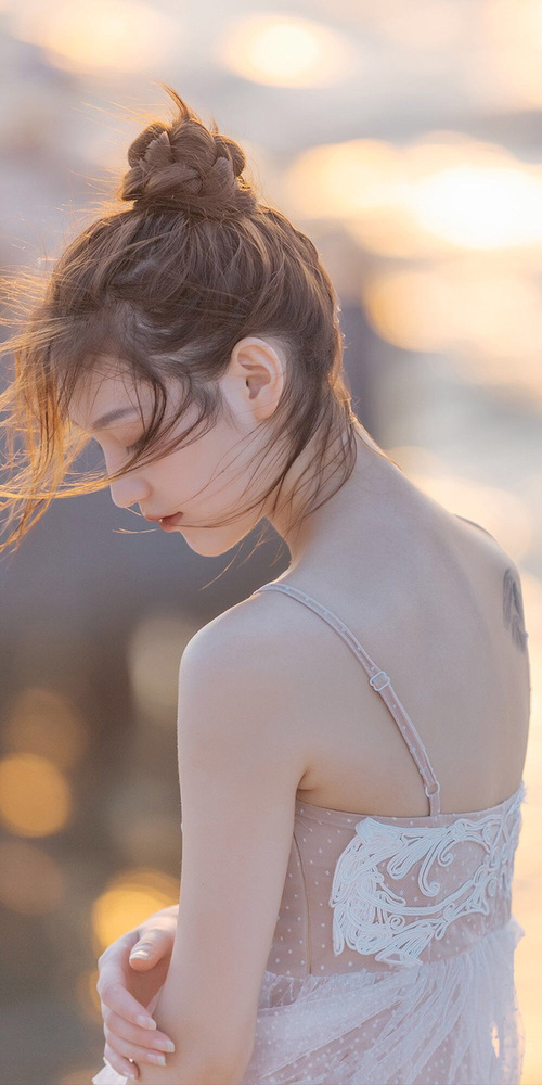 世俱杯直播-爱德华兹只手导演攻防盛宴，上海男篮碾压北京迎关键胜利