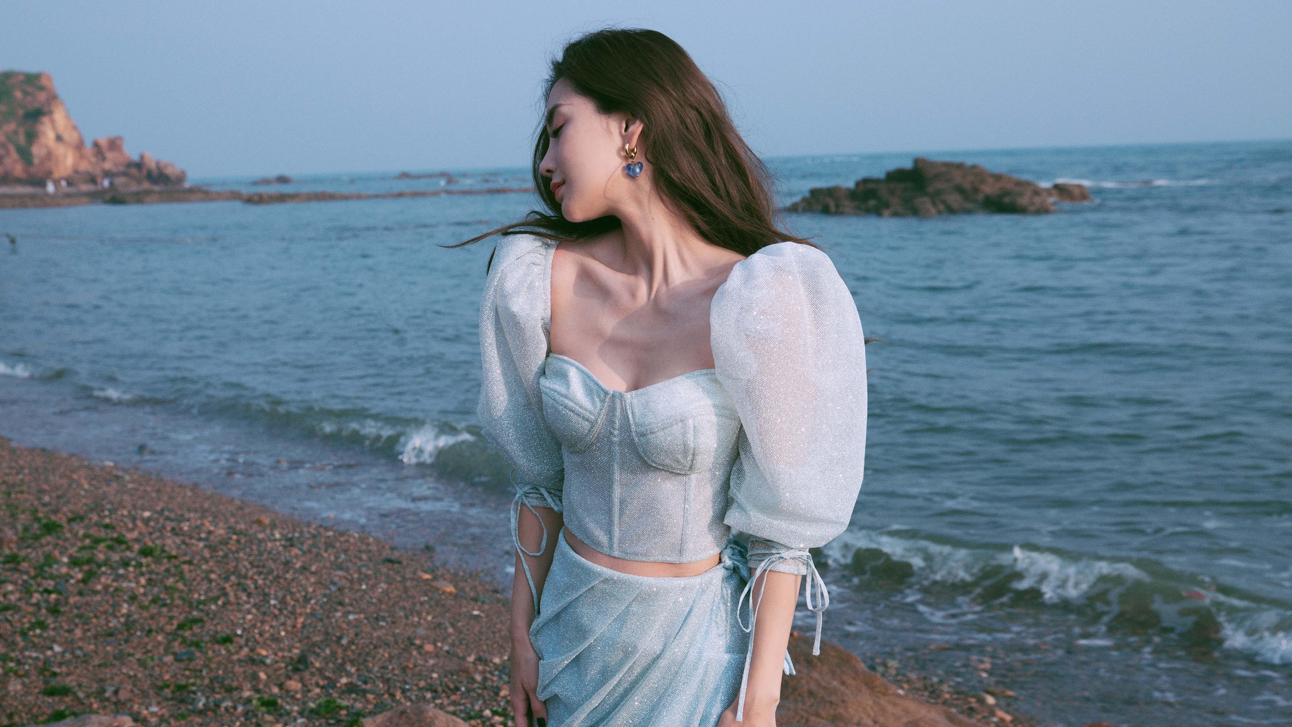 世俱杯-孤星闪耀伯纳乌，恩佐三连击撕裂钢铁防线